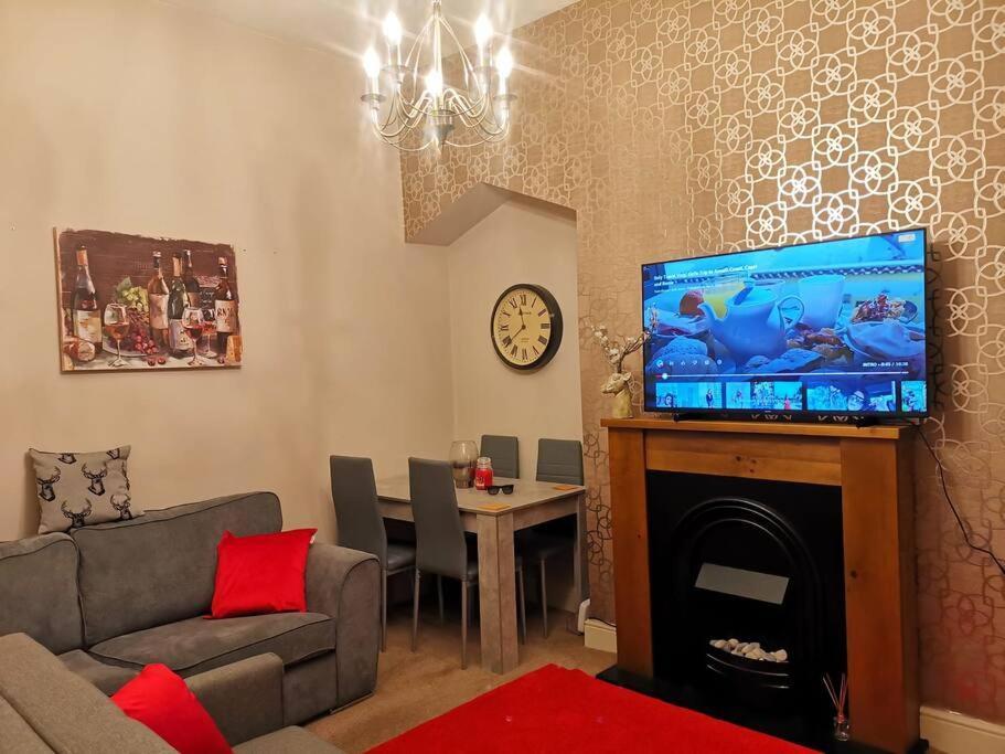 Sommerset Cottages - 2 Bedroom House Сандерленд Екстер'єр фото